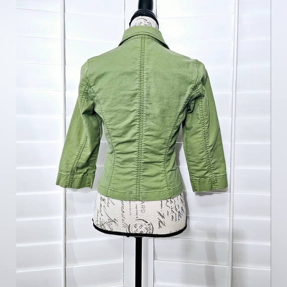 NINE & CO WEEKEND CROPPED STYLE JACKET - Picture 6 of 15